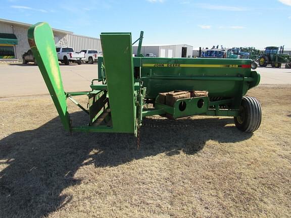 Image of John Deere 348 equipment image 3