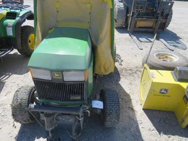 Image of John Deere 425 equipment image 1