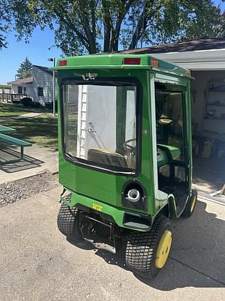 Image of John Deere 425 equipment image 3