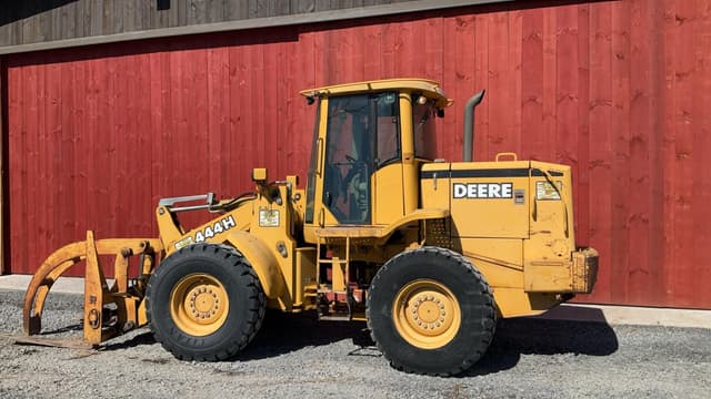 Image of John Deere 444H equipment image 2