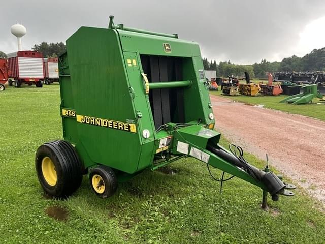 Image of John Deere 446 equipment image 2
