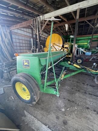 Image of John Deere 450 equipment image 3