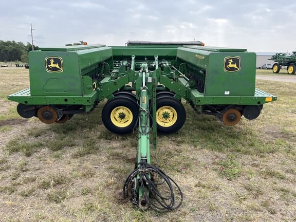 Image of John Deere 455 equipment image 1