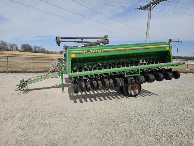Image of John Deere 455 equipment image 1