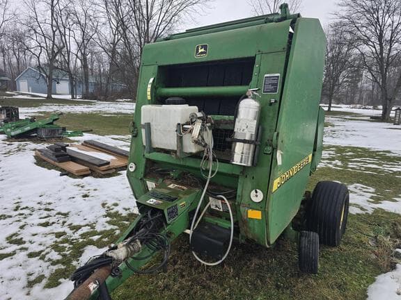 Image of John Deere 456 equipment image 1