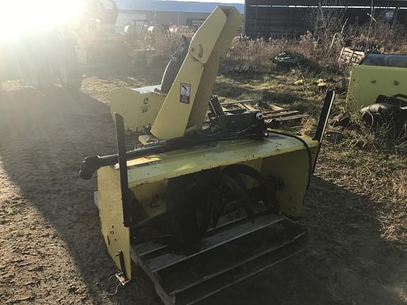 Image of John Deere 47" Snow Blower equipment image 3