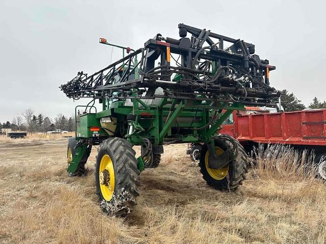 Image of John Deere 4700 equipment image 3