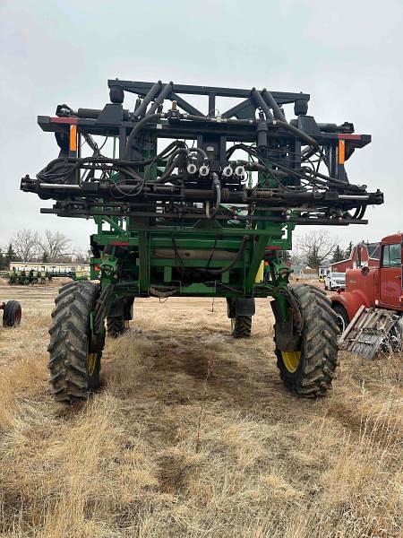 Image of John Deere 4700 equipment image 4