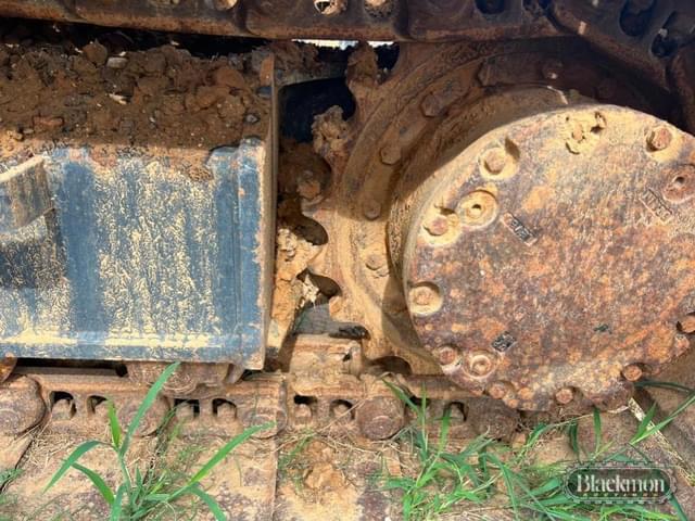 Image of John Deere 490E equipment image 2