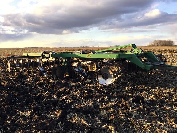 Image of John Deere 510 Primary image