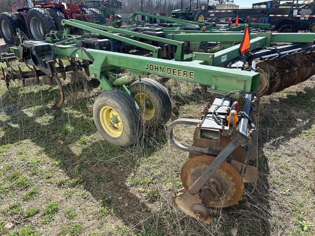 Image of John Deere 510 equipment image 2