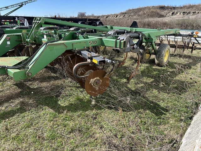 Image of John Deere 510 equipment image 1
