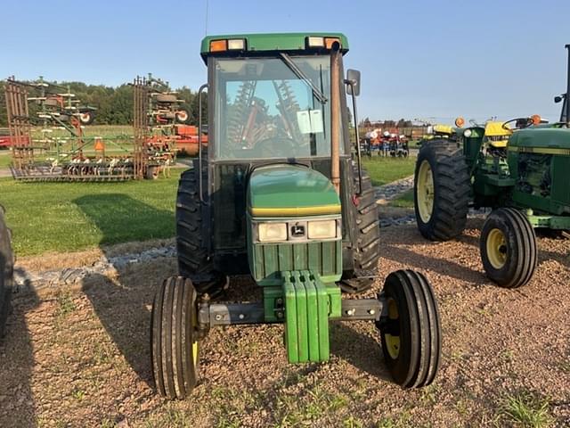 Image of John Deere 5300 equipment image 1