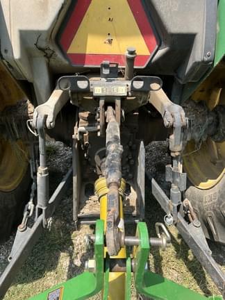Image of John Deere 5300 equipment image 3