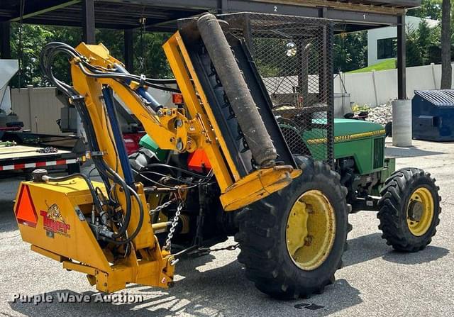 Image of John Deere 5300 equipment image 4