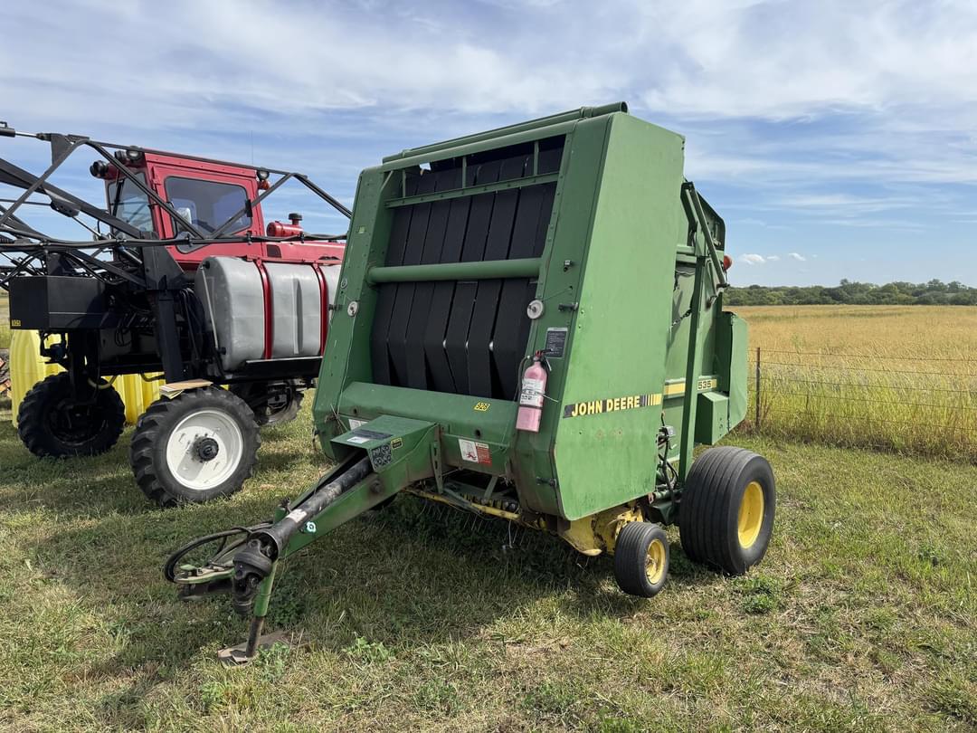 Image of John Deere 535 Primary image