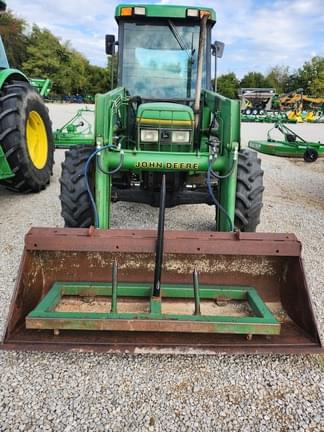 Image of John Deere 5400 equipment image 1