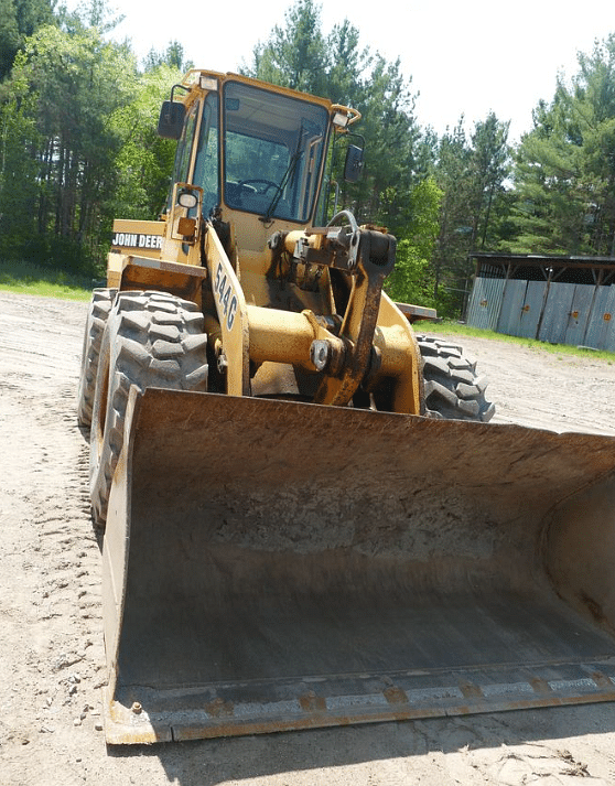 Image of John Deere 544G equipment image 2