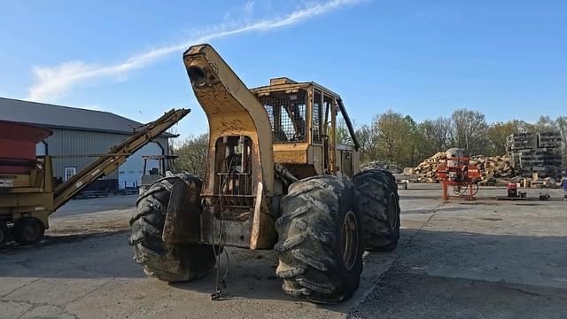 Image of John Deere 548G equipment image 4