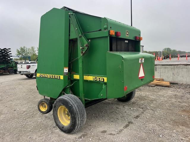 Image of John Deere 566 equipment image 2