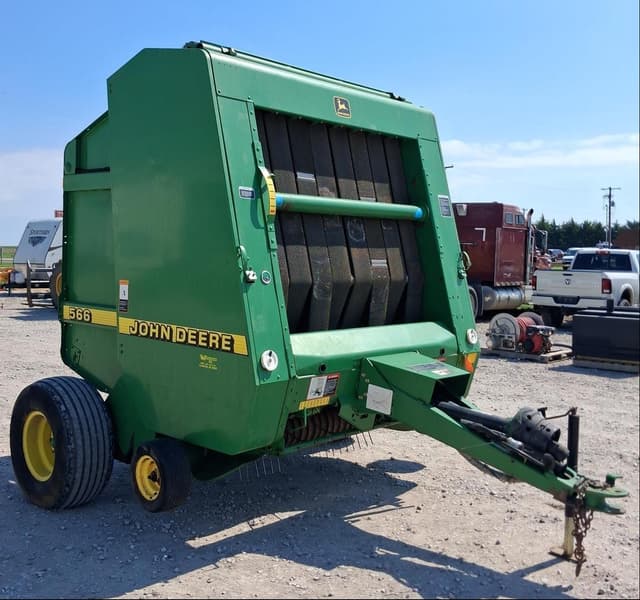 Image of John Deere 566 equipment image 2