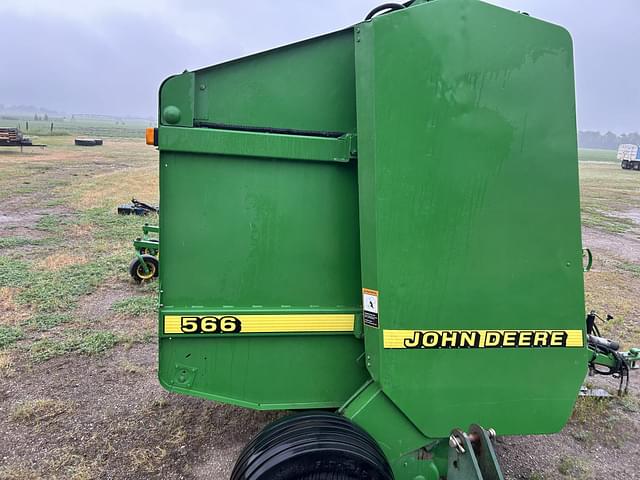 Image of John Deere 566 equipment image 3