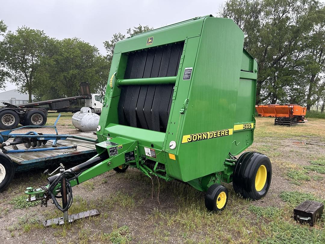 Image of John Deere 566 Primary image