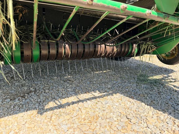 Image of John Deere 566 equipment image 4