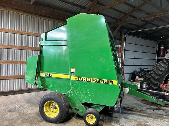 Image of John Deere 566 equipment image 4