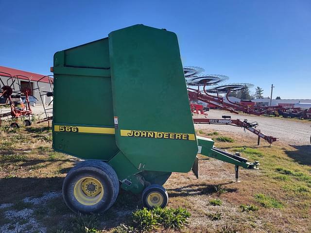 Image of John Deere 566 equipment image 1