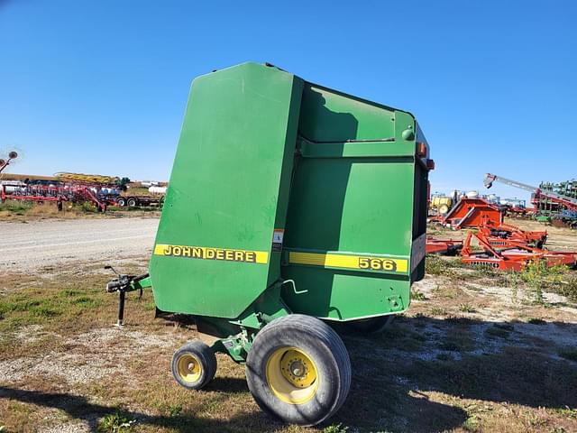 Image of John Deere 566 equipment image 2