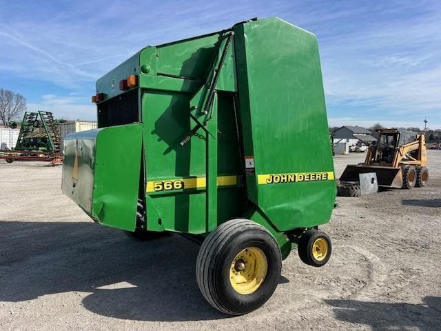 Image of John Deere 566 equipment image 2