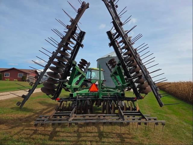 Image of John Deere 630 equipment image 4