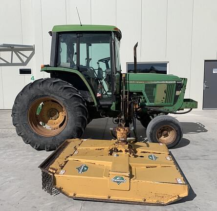 Image of John Deere 6400 equipment image 1