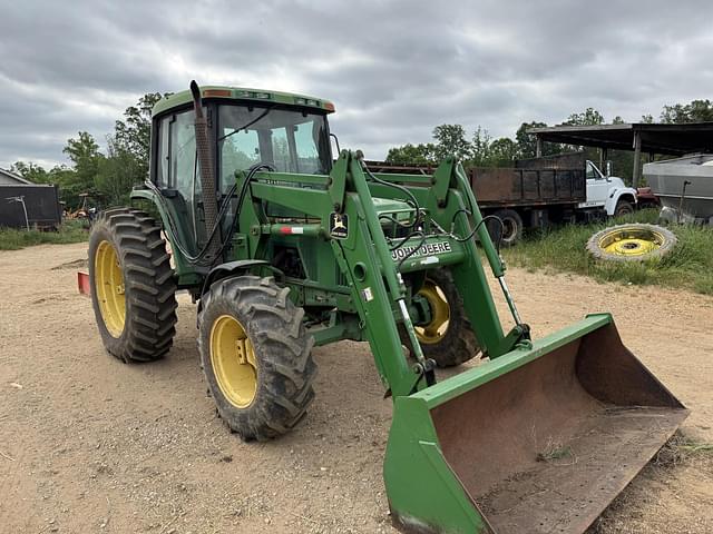 Image of John Deere 6400 equipment image 3