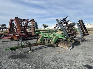 1997 John Deere 650 Image