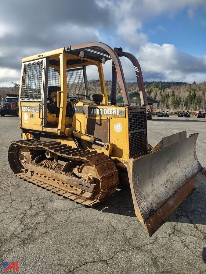 1997 John Deere 650G Equipment Image0