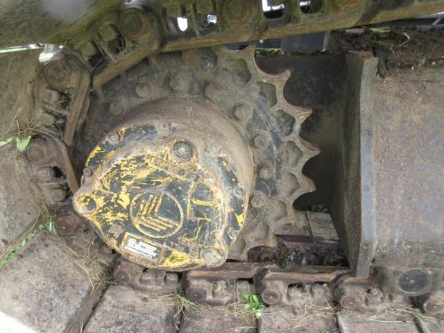 Image of John Deere 690E LC equipment image 2