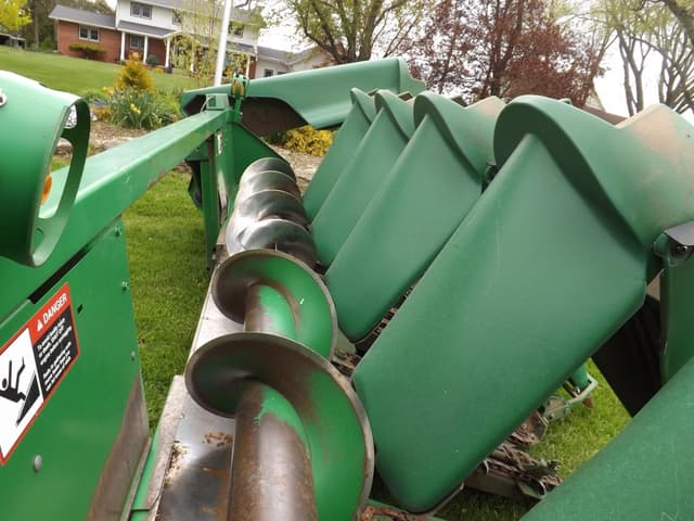 Image of John Deere 693 equipment image 2