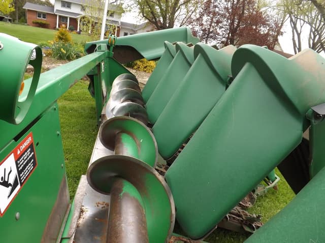 Image of John Deere 693 equipment image 2