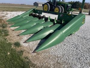 1997 John Deere 693 Image