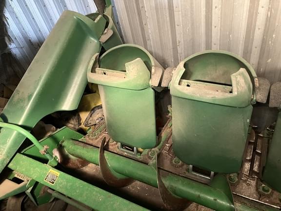 Image of John Deere 693 equipment image 3