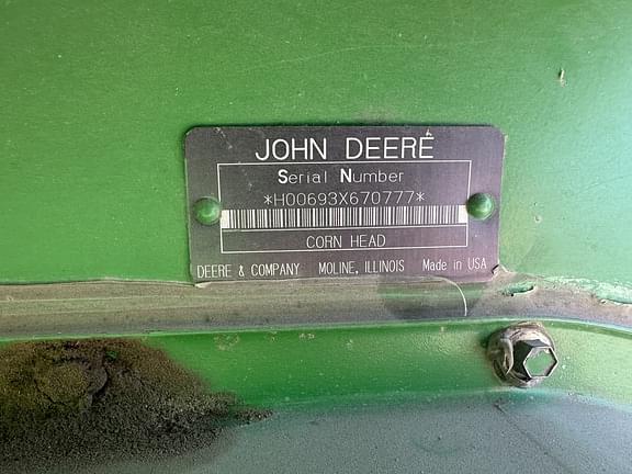 Image of John Deere 693 Primary image