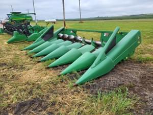 1997 John Deere 693 Image