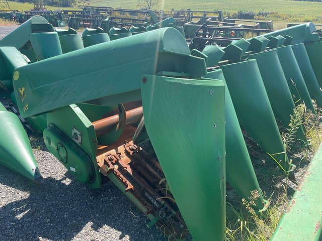 Image of John Deere 693 equipment image 1
