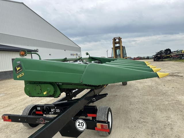 Image of John Deere 693 equipment image 4