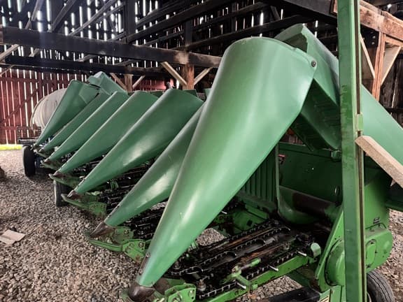 Image of John Deere 693 Primary image