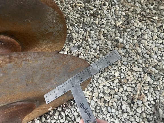 Image of John Deere 714 equipment image 3