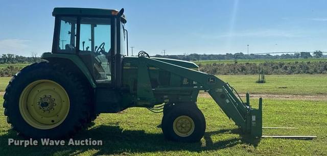 Image of John Deere 7210 equipment image 3