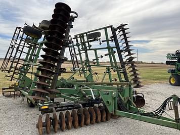 Main image John Deere 726